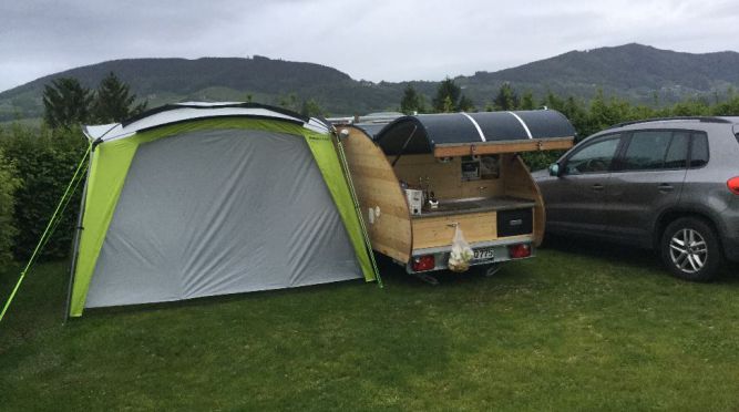 Camping Urlaub nach Nordspanien und Frankreich mit dem Mini Wohnwagen