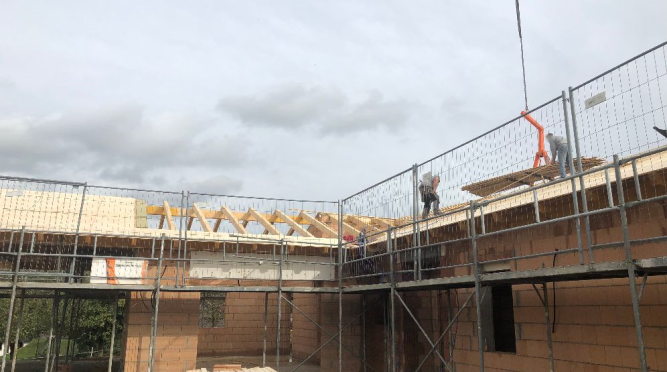 Einfamilienhaus - Dachstuhl beim Familienhaus bauen lassen